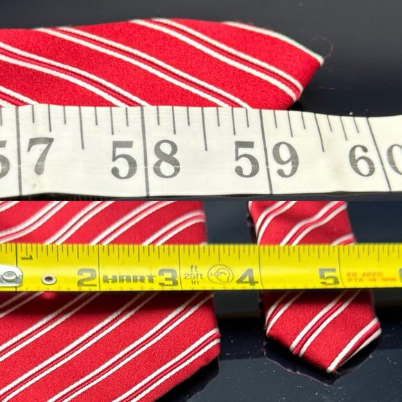 DONALD J TRUMP MEN'S TIE RED/STRIPED WIDTH: 3.5” LENGTH: 59.5” - Picture 3 of 6